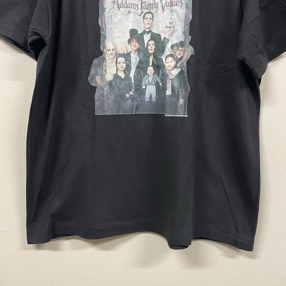 Addams Family Horror Tee Munsters, Thing, Monsters Vampire, Movie T Shirt XL - Picture 2 of 9